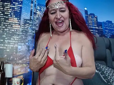 Snapshot of Lucy_mature8 chatting on September 28, 2025, 10:15 pm Lucy mature8 online show from September 28, 2025, 10:15 pm