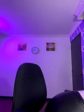 MiiaaJoness online show from November 26, 2025, 2:51 pm