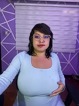 MiiaaJoness online show from July 7, 2026, 8:46 pm