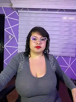 MiiaaJoness online show from July 15, 2026, 3:28 pm