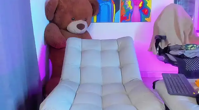 Snapshot of JacoLive chatting on March 5, 2025, 9:59 pm JacoLive online show from March 5, 2025, 9:59 pm