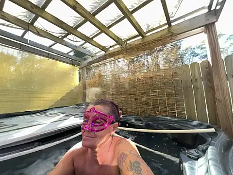 Snapshot of prainxxx22 chatting on November 11, 2025, 7:25 pm prainxxx22 online show from November 11, 2025, 7:25 pm