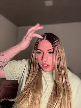 IsabellaFigueredo   online show from March 18, 2026, 2:47 am