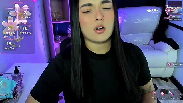 Snapshot of CelesteBrucee chatting on January 17, 2025, 8:22 pm CelesteBrucee online show from January 17, 2025, 8:22 pm