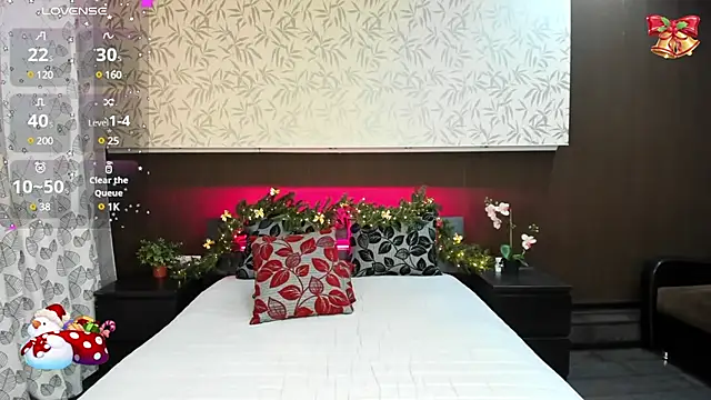 Donna Evans online show from December 20, 2024, 10:00 pm