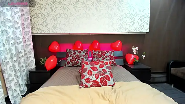 Donna Evans online show from February 17, 2025, 3:04 am