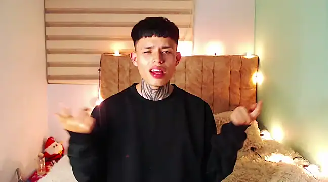 Snapshot of _justinmoon2 chatting on February 10, 2025, 5:14 am justinmoon2 online show from February 10, 2025, 5:14 am