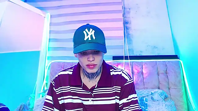 Snapshot of _justinmoon2 chatting on March 11, 2025, 4:43 am justinmoon2 online show from March 11, 2025, 4:43 am