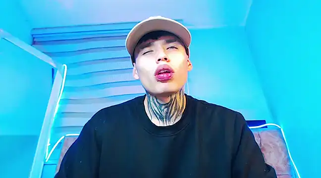 Snapshot of _justinmoon2 chatting on March 22, 2025, 6:43 am justinmoon2 online show from March 22, 2025, 6:43 am