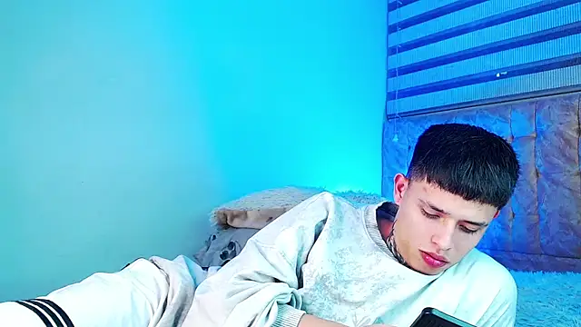  justinmoon2 online show from July 15, 2026, 3:56 am