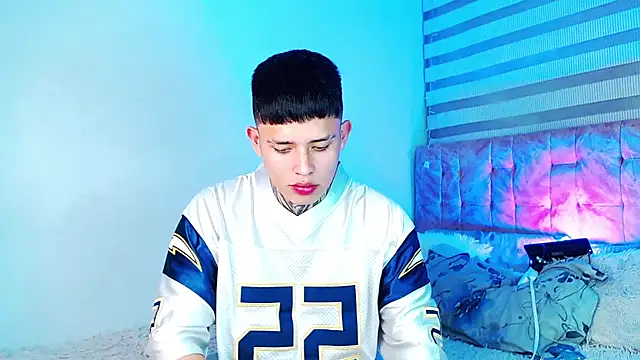  justinmoon2 online show from July 22, 2026, 5:54 am