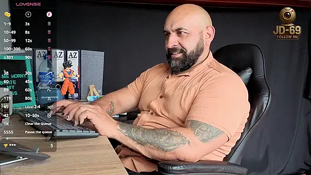 JD-69 online show from November 19, 2025, 7:03 pm