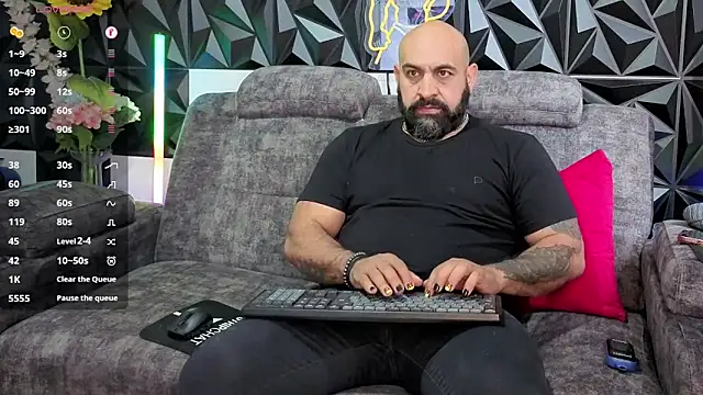 JD-69 online show from February 5, 2026, 7:07 pm