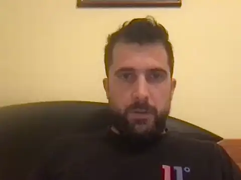 Snapshot of alex877x chatting on January 29, 2025, 10:58 am alex877x online show from January 29, 2025, 10:58 am