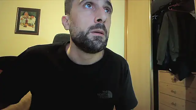 Snapshot of alex877x chatting on March 13, 2025, 2:55 pm alex877x online show from March 13, 2025, 2:55 pm