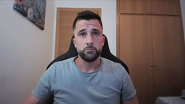 Snapshot of alex877x chatting on September 26, 2025, 11:47 am alex877x online show from September 26, 2025, 11:47 am