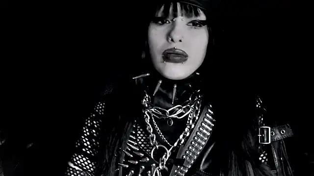 XXIOUX online show from April 9, 2026, 4:01 am