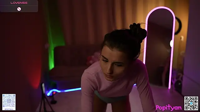 popityan1 online show from April 4, 2026, 6:33 am