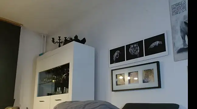 Snapshot of Barbie45J chatting on January 31, 2025, 11:13 pm Barbie45J online show from January 31, 2025, 11:13 pm