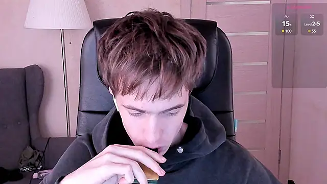 Snapshot of _tokyo_ghoul chatting on January 25, 2025, 5:08 pm tokyo ghoul online show from January 25, 2025, 5:08 pm