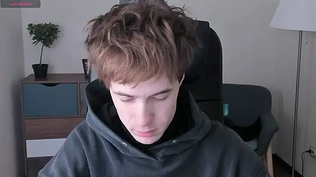 Snapshot of _tokyo_ghoul chatting on February 15, 2025, 10:11 am tokyo ghoul online show from February 15, 2025, 10:11 am