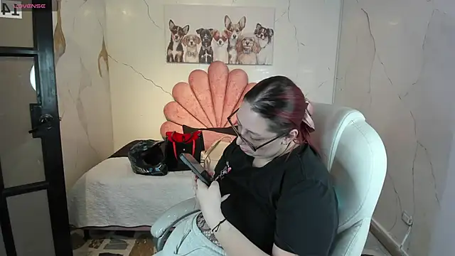 NiickyJones online show from January 7, 2026, 9:17 pm