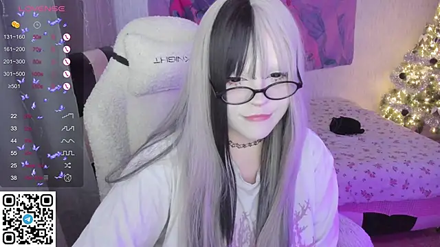 SelenaCute online show from January 14, 2026, 6:41 am