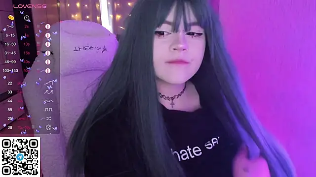 SelenaCute online show from March 20, 2026, 5:34 am