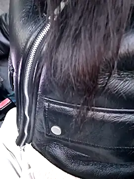 Silvia Zeno online show from February 10, 2026, 8:02 pm