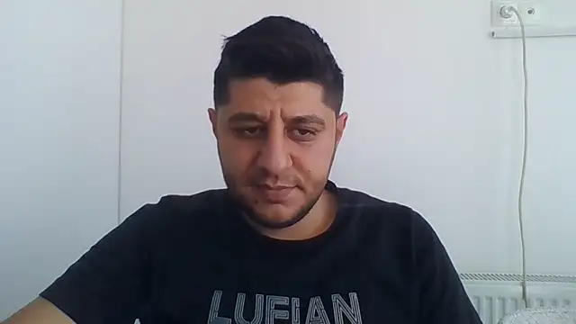 Snapshot of erkekkkadam chatting on January 28, 2025, 11:17 am erkekkkadam online show from January 28, 2025, 11:17 am