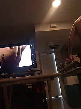 ft2022W online show from January 31, 2025, 9:27 am