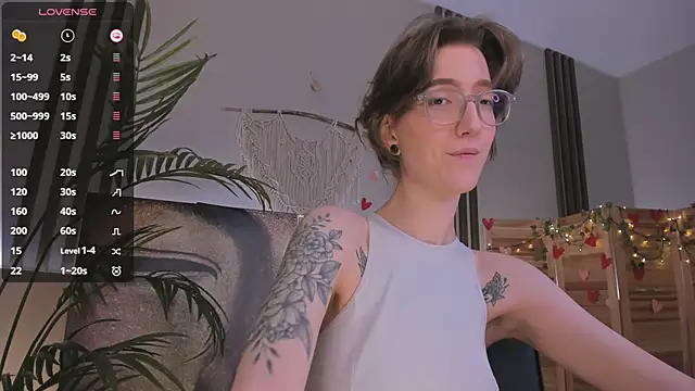 Lola Missy online show from February 22, 2025, 5:34 am