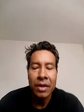 cachorro0527 online show from March 10, 2026, 5:18 pm