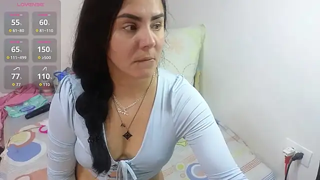 Snapshot of lovely_trix chatting on November 8, 2025, 3:01 pm lovely trix online show from November 8, 2025, 3:01 pm