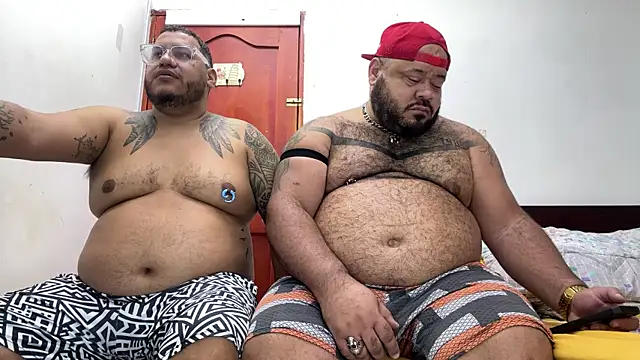 Latino bigcock online show from October 19, 2025, 8:53 pm