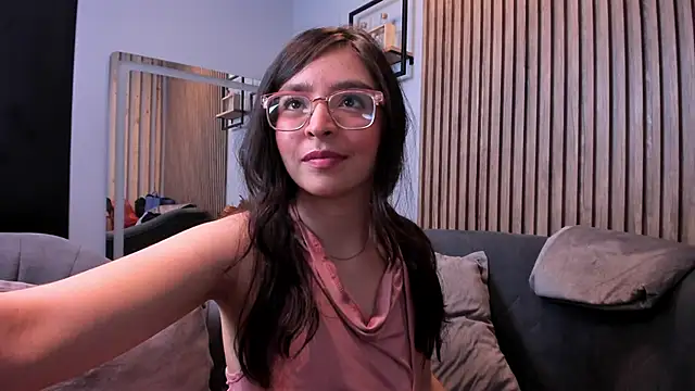 Snapshot of Eva_Macalliter chatting on September 20, 2025, 11:33 am Eva Macalliter online show from September 20, 2025, 11:33 am