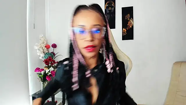 ScarlettMalbec online show from February 10, 2025, 9:47 pm