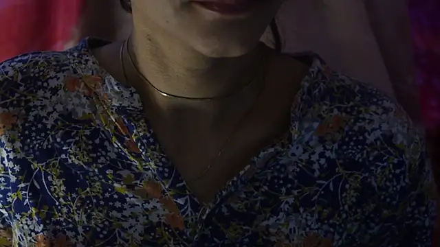 Snapshot of -AyeshaSinghania- chatting on November 26, 2025, 10:05 am -AyeshaSinghania- online show from November 26, 2025, 10:05 am