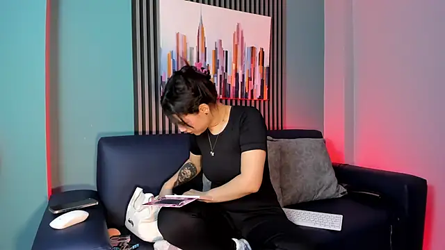 Snapshot of emily_roberts1 chatting on October 2, 2025, 1:07 pm emily roberts1 online show from October 2, 2025, 1:07 pm