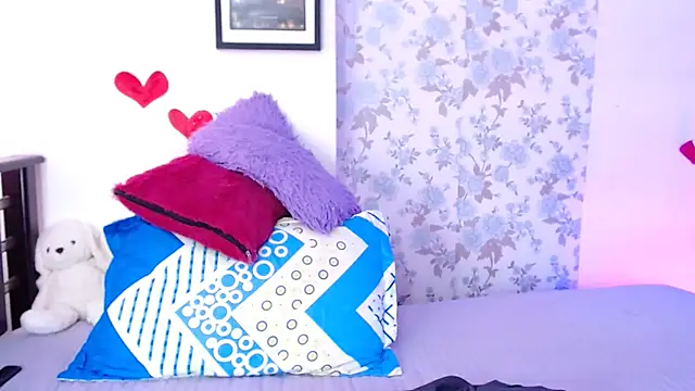 vanessa cute1 online show from September 19, 2025, 4:29 pm