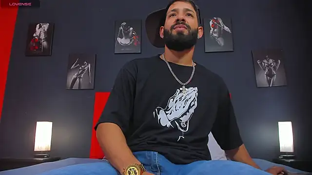 Snapshot of Thiagogomez chatting on December 12, 2024, 12:33 pm Thiagogomez online show from December 12, 2024, 12:33 pm