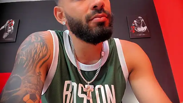 Snapshot of Thiagogomez chatting on January 13, 2025, 3:26 pm Thiagogomez online show from January 13, 2025, 3:26 pm