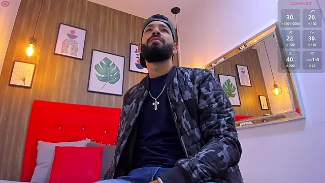 Snapshot of Thiagogomez chatting on January 28, 2025, 12:22 pm Thiagogomez online show from January 28, 2025, 12:22 pm