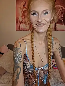 LessiaMia online show from January 2, 2025, 3:29 pm