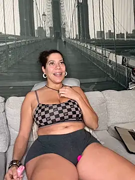 Bigbuttbrooklynn online show from February 24, 2025, 1:46 am