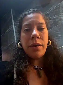 Bigbuttbrooklynn online show from October 4, 2025, 4:32 am