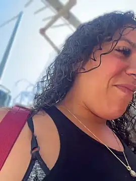 Bigbuttbrooklynn online show from April 15, 2026, 5:53 pm