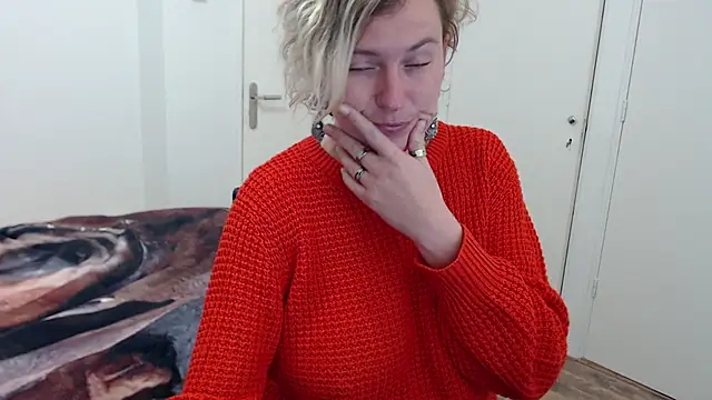 cumfun online show from November 20, 2025, 7:52 am