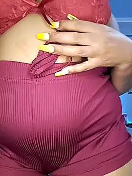 Snapshot of Toya_P chatting on January 29, 2025, 8:14 pm Toya P online show from January 29, 2025, 8:14 pm