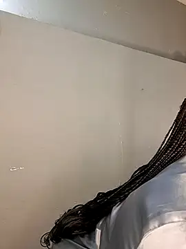 Snapshot of Toya_P chatting on October 7, 2025, 7:44 pm Toya P online show from October 7, 2025, 7:44 pm